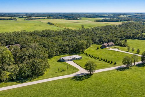 57618 205th Ave, Plainview, MN, 55964-3183 | Card Image