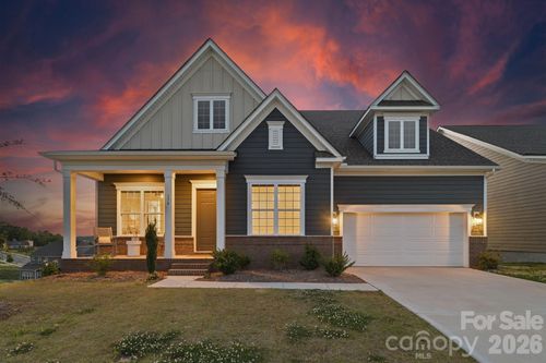 134 Winterberry St, Mooresville, NC, 28117-8302 | Card Image