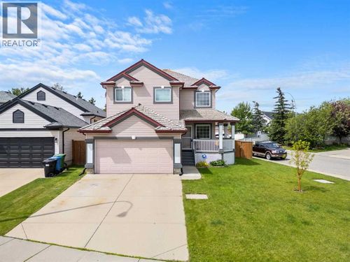 196 Harvest Park Way Ne, Calgary, AB, T3K4H8 | Card Image