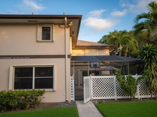 c-49 Essex Ct, Royal Palm Beach, FL, 33411-7950 | Card Image