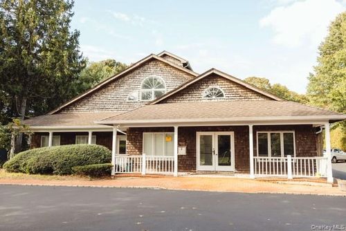 7785 Main Road, Southold, NY, 11952 | Card Image