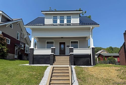 909 Park Ave, Windber, PA, 15963-1523 | Card Image