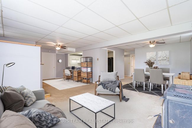 6234 Yonge St, House other with 7 bedrooms, 4 bathrooms and 15 parking in Churchill ON | Image 34