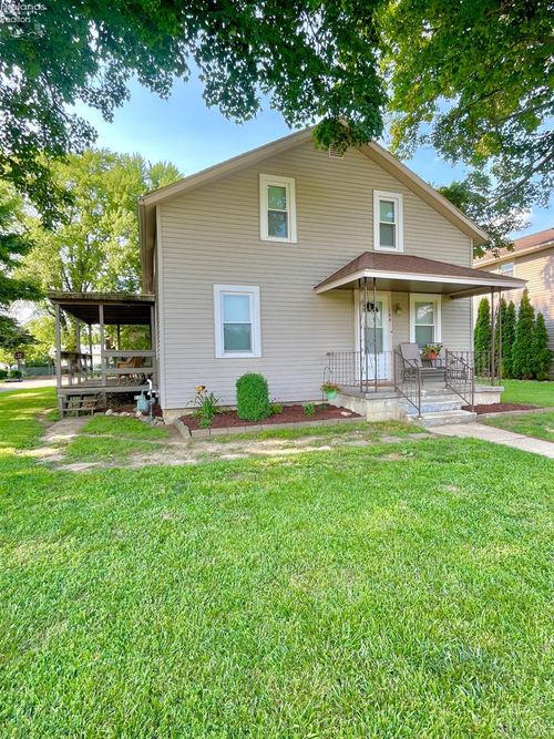 144 Union St, Tiffin, OH, 44883-2920 | Card Image
