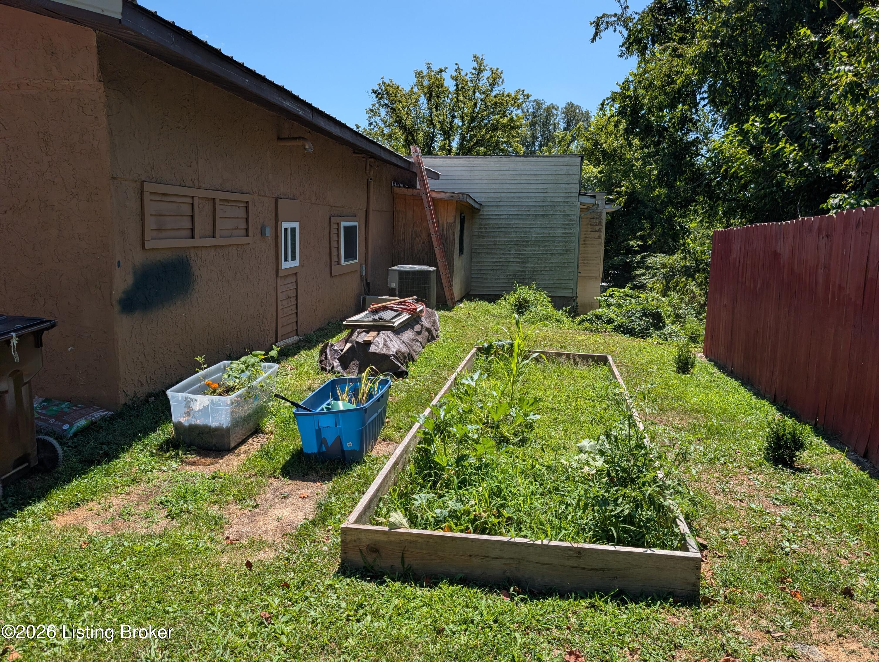 Residential in North Vernon 3