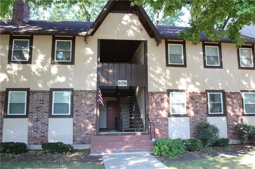 3-6216 Robinson St, Overland Park, KS, 66202-3087 | Card Image