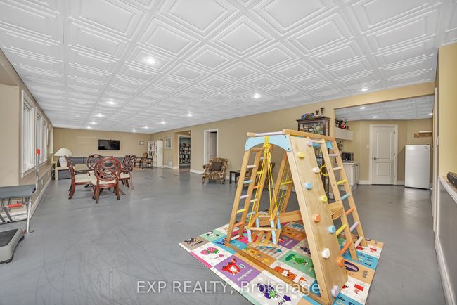 6703 Suncrest Dr, House other with 6 bedrooms, 5 bathrooms and 8 parking in Greely ON | Image 31