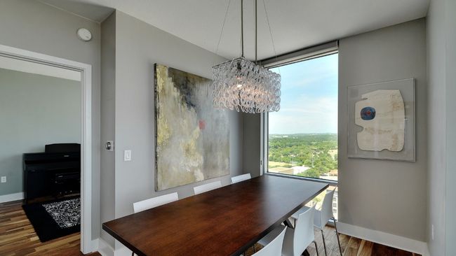 APT-1707 - 300 Bowie St, Condo with 2 bedrooms, 2 bathrooms and 2 parking in Austin TX | Image 23
