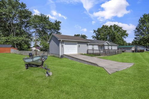 13101 Forrest Rd Ne, Thornville, OH, 43076-9191 | Card Image