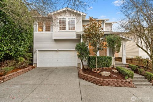 5036 Ne 4th Pl, Renton, WA, 98059-5771 | Card Image