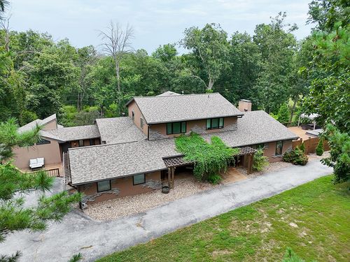 6700 S Hill Creek Rd, COLUMBIA, MO, 65203-8699 | Card Image