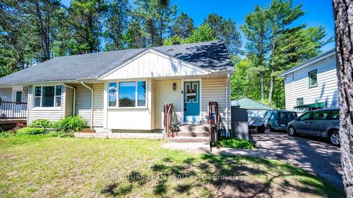 19 Thomson Cres, Deep River, ON, K0J1P0 | Card Image