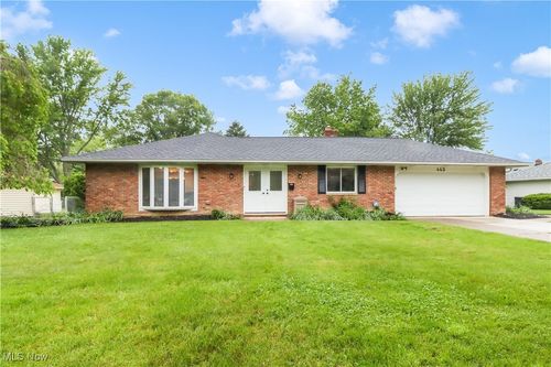 443 Audrey Dr, Richmond Heights, OH, 44143-1718 | Card Image