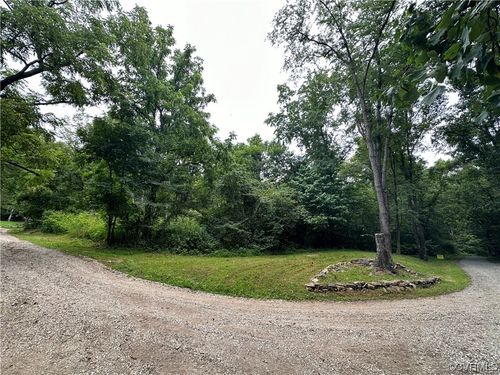 2358 Wood Town Rd, Eagle Rock, VA, 24085-3278 | Card Image