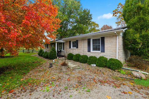 1584 Puckett Rd, Lawrenceburg, KY, 40342-9420 | Card Image