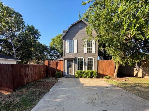 4526 S Horseshoe Trl, The Colony, TX, 75056-3410 | Card Image