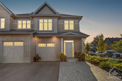 707 Vivera Pl, Home with 3 bedrooms, 4 bathrooms and 3 parking in Stittsville ON | Image 1