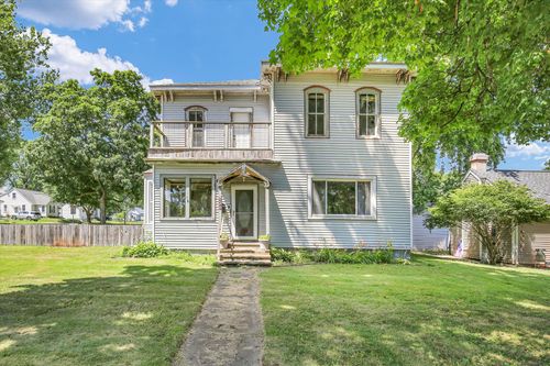 403 E Cooke St, Mount Pulaski, IL, 62548-1212 | Card Image