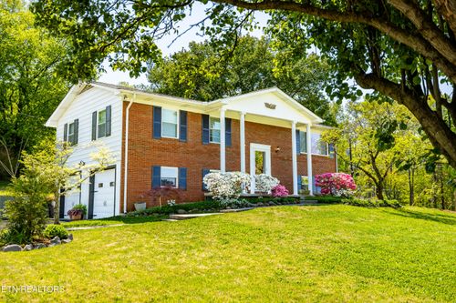 2329 Airbase Rd, Louisville, TN, 37777-4024 | Card Image