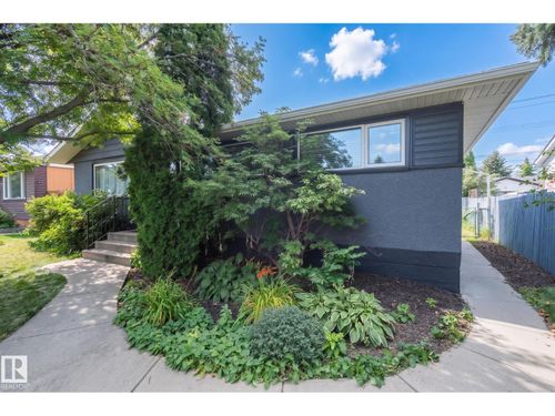 5207 103 Ave Nw, Edmonton, AB, T6A0T1 | Card Image