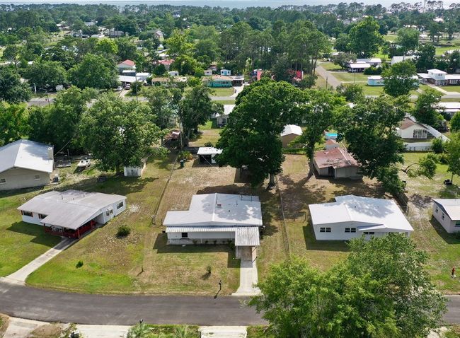 118 Bellamy Cir, House other with 3 bedrooms, 1 bathrooms and 4 parking in Port St. Joe FL | Image 37