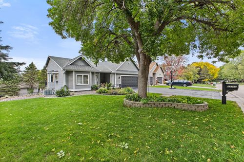 13762 93rd Pl N, Maple Grove, MN, 55369-8995 | Card Image