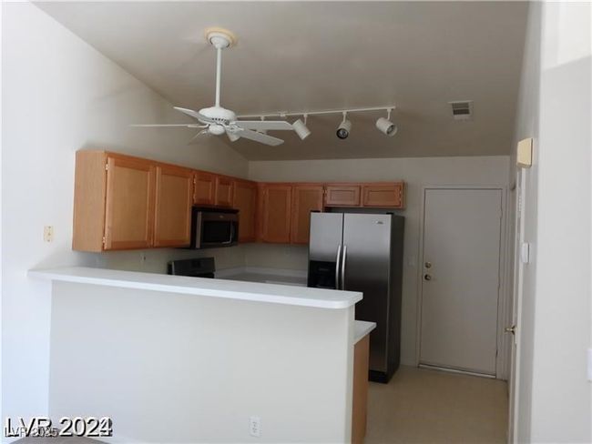 UNIT-103 - 3401 Conan St, Townhouse with 2 bedrooms, 2 bathrooms and null parking in Las Vegas NV | Image 11