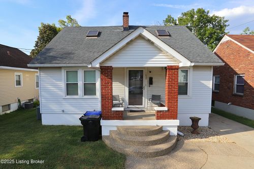 1035 Bluegrass Ave, Louisville, KY, 40215-2313 | Card Image