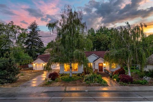 804 Fern Ave, Walla Walla, WA, 99362-3850 | Card Image