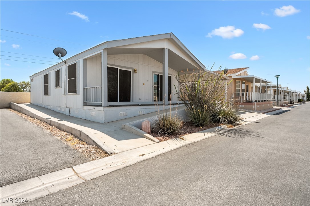 Montecito Dr, Pahrump, NV 89048