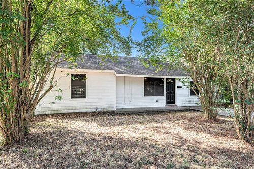 4914 Angleton St, Houston, TX, 77033-3822 | Card Image