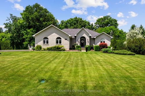 1591 Stephanie Anne Dr, Greely, ON, K4P1M8 | Card Image