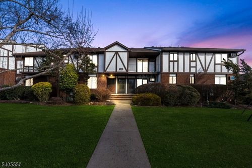 69 Farm Rd, Hillsborough, NJ, 08844-4471 | Card Image