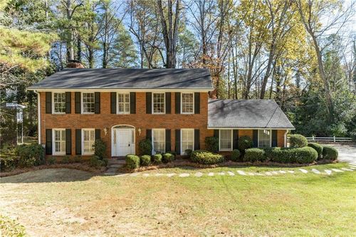6395 Colewood Ct, Sandy Springs, GA, 30328-2963 | Card Image
