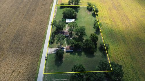 381 N Bennington Rd, Olney, IL, 62450-5617 | Card Image