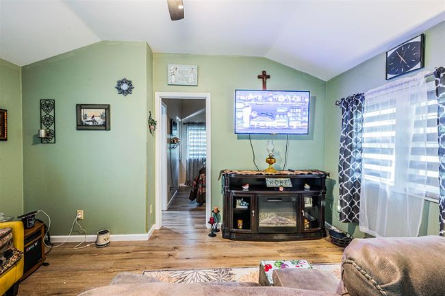 4155 State Route 949, Home with 2 bedrooms, 1 bathrooms and null parking in Dunmor KY | Image 5