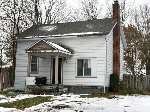 7 Jane St, Belgrave, ON, N0G1E0 | Card Image