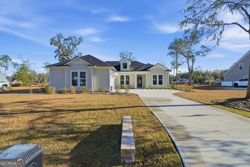 390 Harbour Island Cir, Waverly, GA, 31565-2892 | Card Image