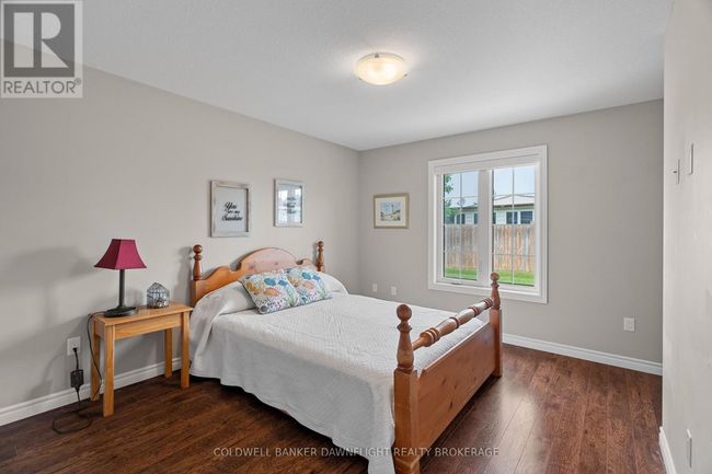 40 Devon Dr, Townhouse with 2 bedrooms, 2 bathrooms and 2 parking in Exeter ON | Image 33