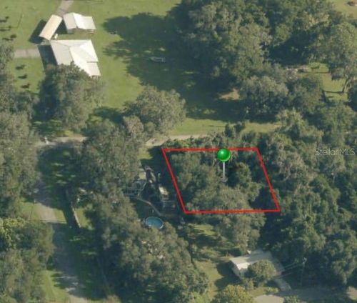 7960 E Peacock Ln, FLORAL CITY, FL, 34436-3759 | Card Image