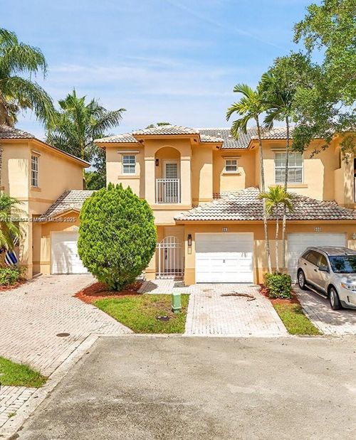884 Nw 170th Ter, Pembroke Pines, FL, 33028-2121 | Card Image
