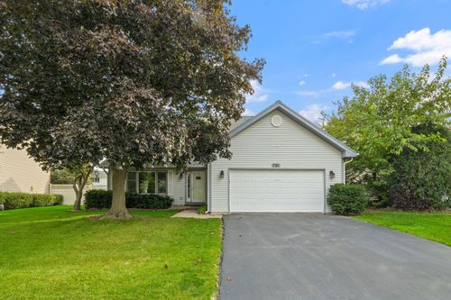 701 Garth Rd, Wheeling, IL, 60090-7310 | Card Image