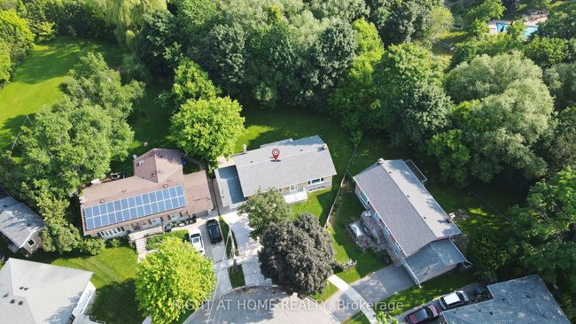 2 Citadel Dr, House other with 3 bedrooms, 2 bathrooms and 2 parking in Scarborough ON | Image 46