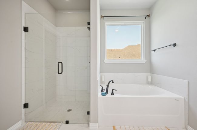 Primary bathroom with a garden bath and separate shower | Image 12
