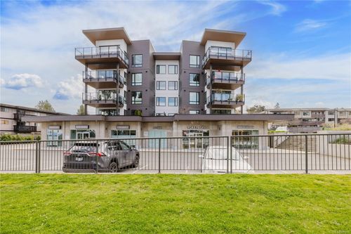 402-100 Lombardy St, Parksville, BC, V9P1P3 | Card Image