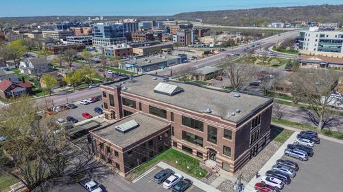 201 N Broad St, Mankato, MN, 56001-3585 | Card Image