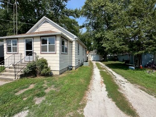 123 Merchants St, Essex, IL, 60935-6191 | Card Image