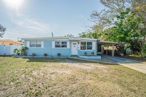 9696 Groveland St, SEMINOLE, FL, 33772-2943 | Card Image