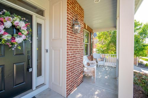 6206 Chappellfield Dr, West Chester, OH, 45069-6647 | Card Image