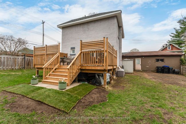 454 Colborne St, House other with 3 bedrooms, 2 bathrooms and 2 parking in Midland ON | Image 39